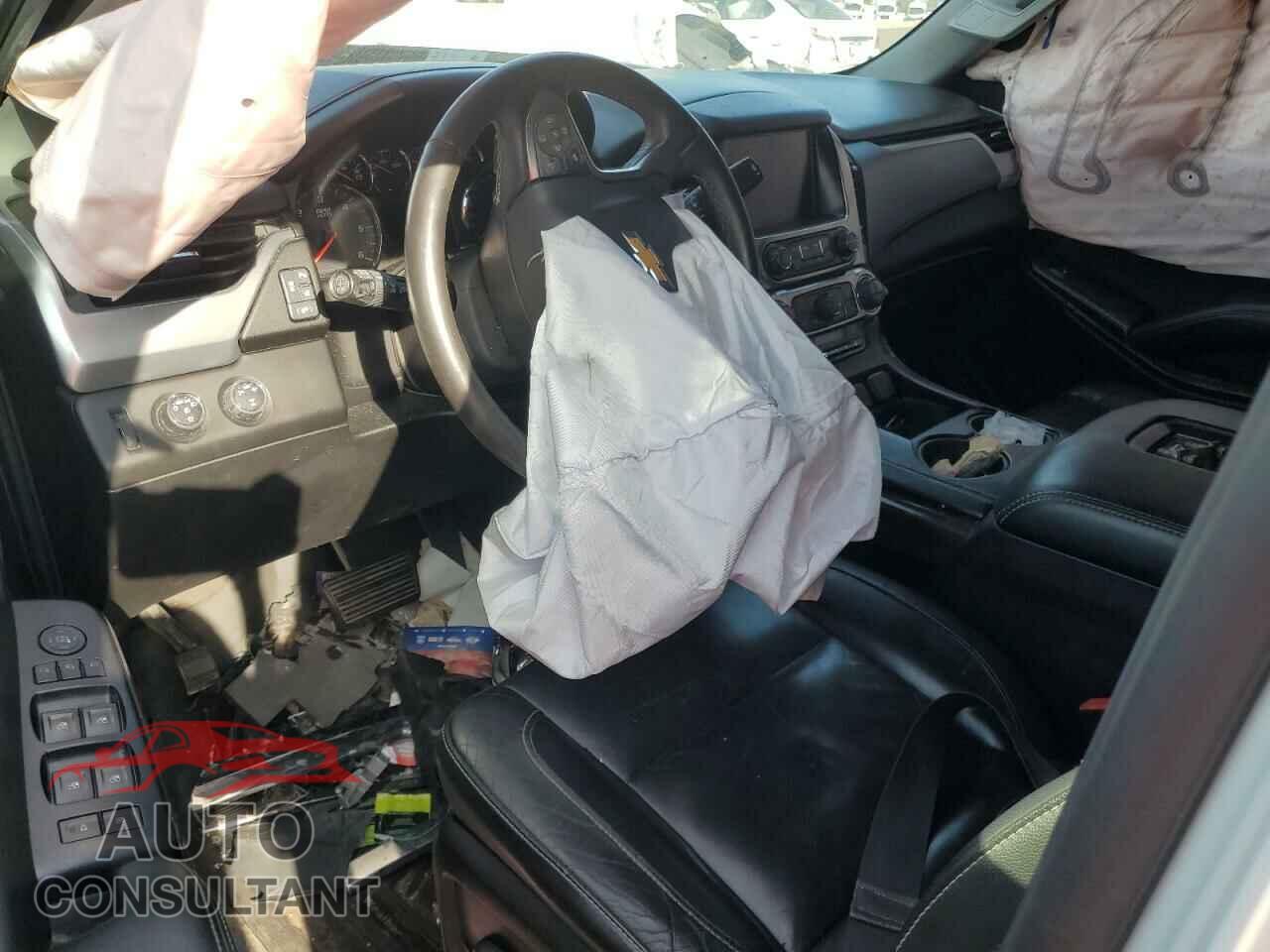 CHEVROLET SUBURBAN 2015 - 1GNSKJKC4FR696180