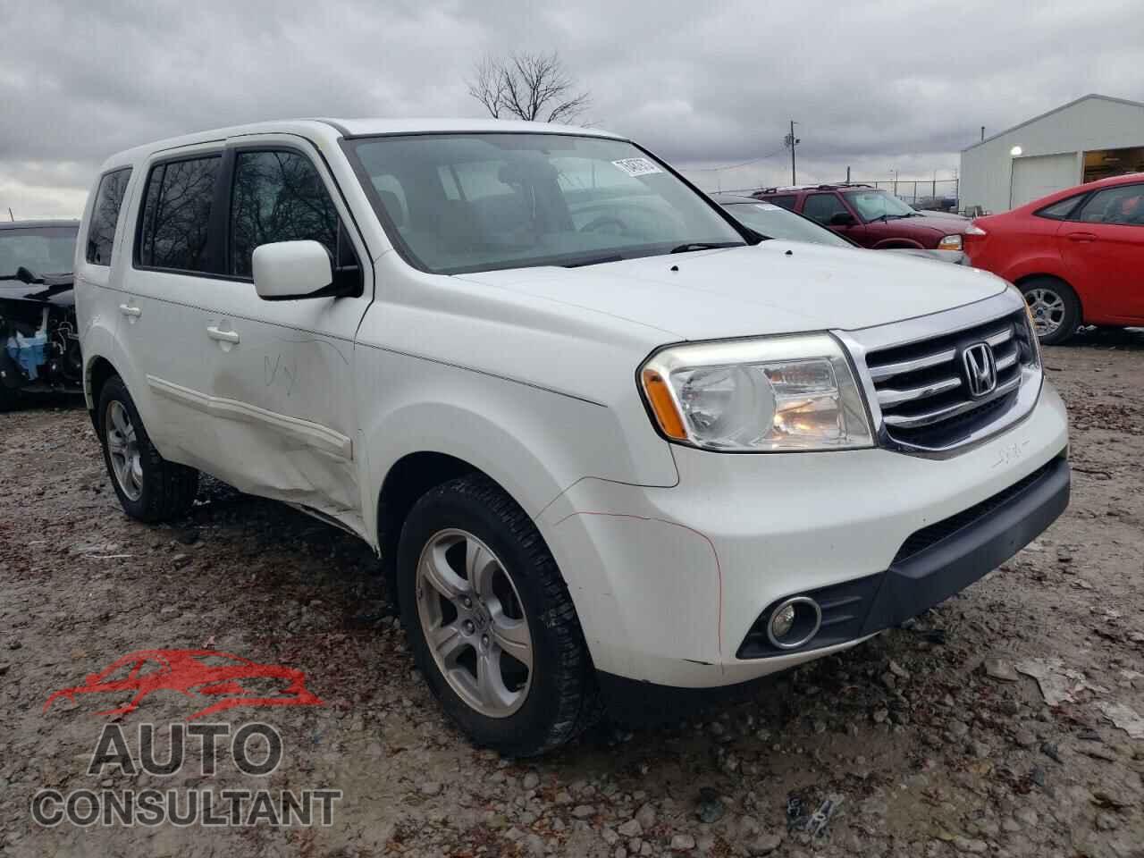 HONDA PILOT 2015 - 5FNYF4H45FB045607