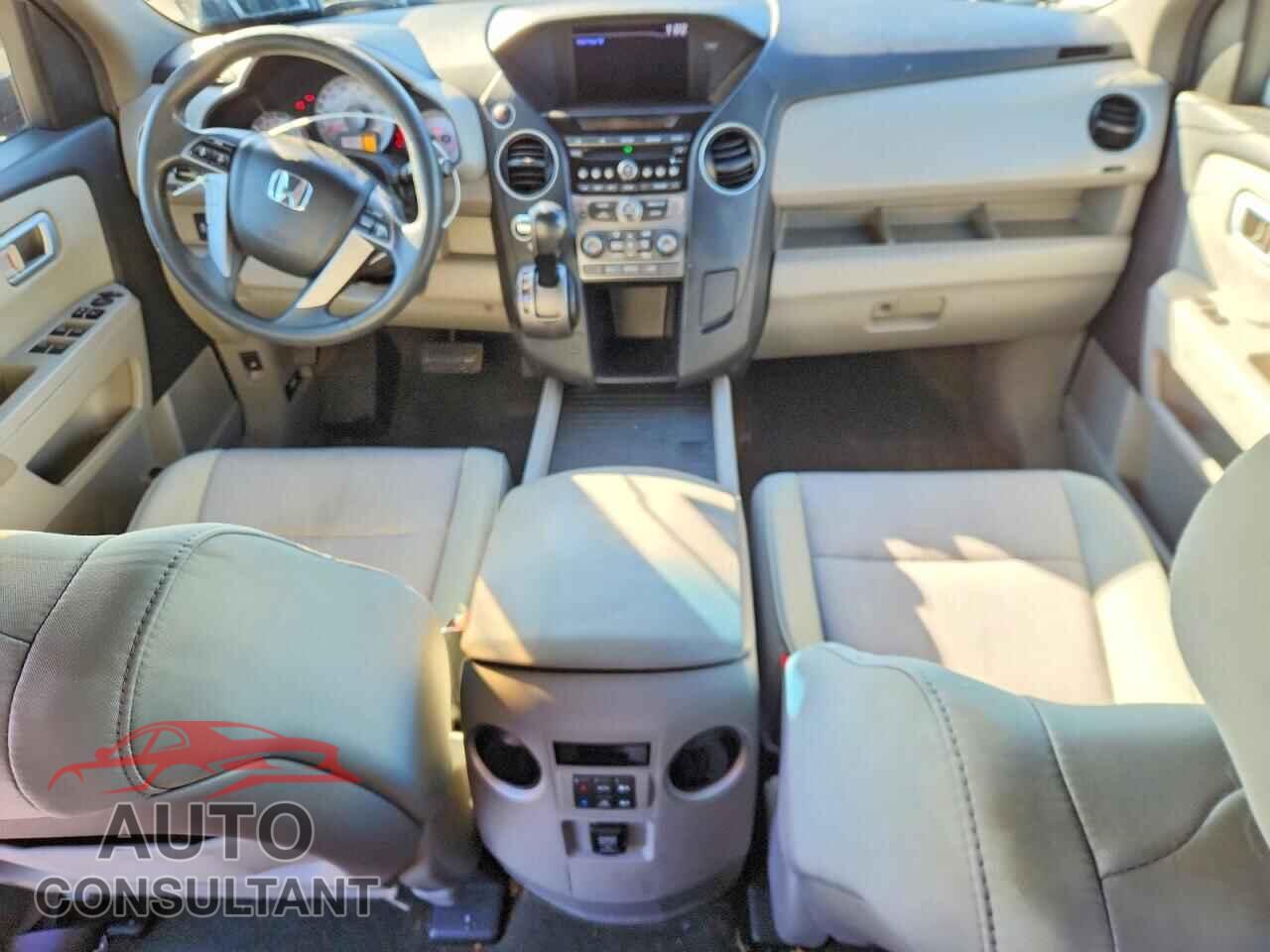 HONDA PILOT 2013 - 5FNYF4H43DB039477