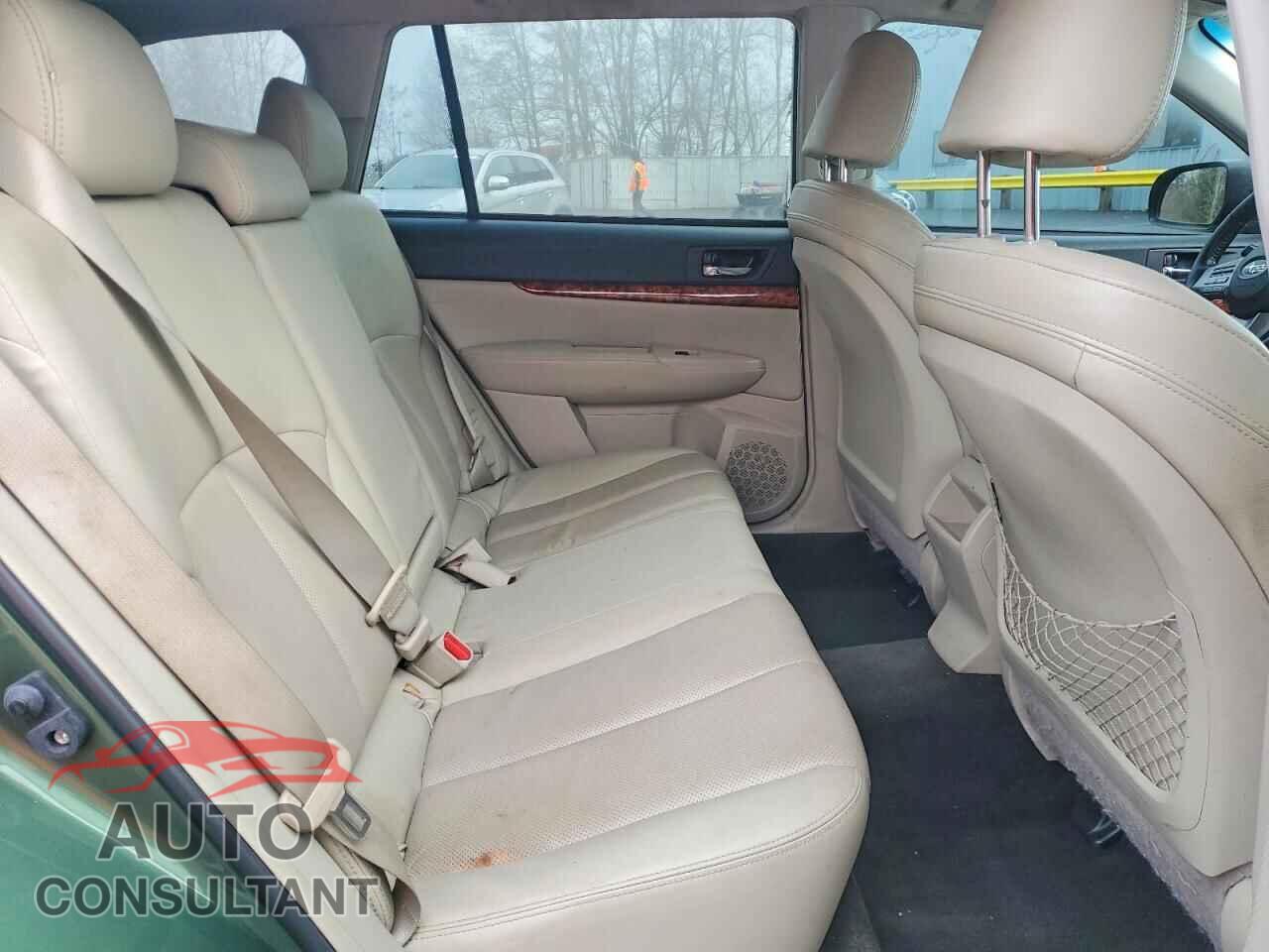 SUBARU OUTBACK 2011 - 4S4BRBKC8B3446640