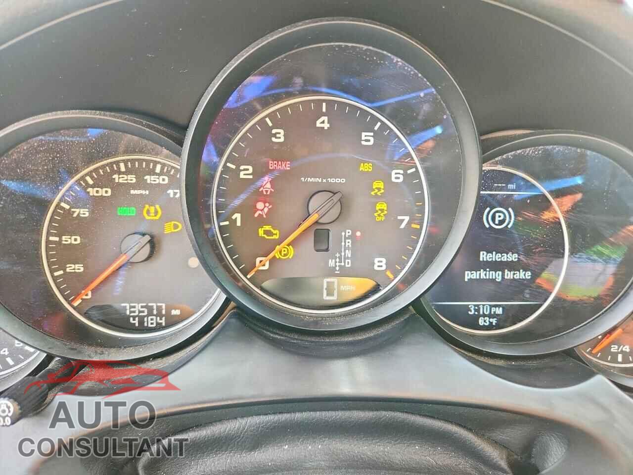 PORSCHE CAYENNE 2018 - WP1AA2A29JKA05456