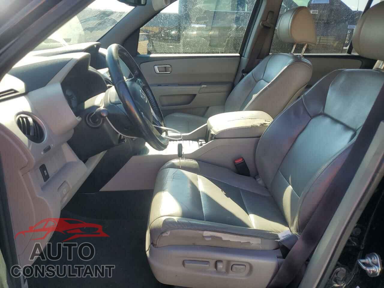 HONDA PILOT 2015 - 5FNYF4H54FB054582