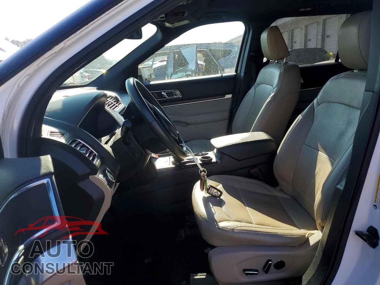 FORD EXPLORER 2018 - 1FM5K7F87JGB51699