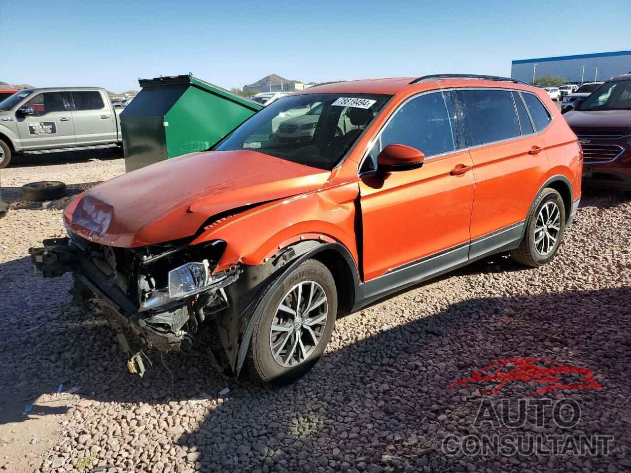 VOLKSWAGEN TIGUAN 2018 - 3VV2B7AX1JM200229