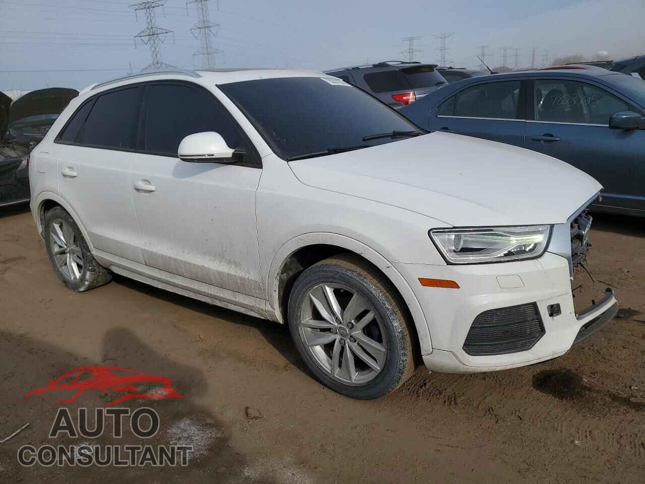 AUDI Q3 2017 - WA1ECCFS3HR008943