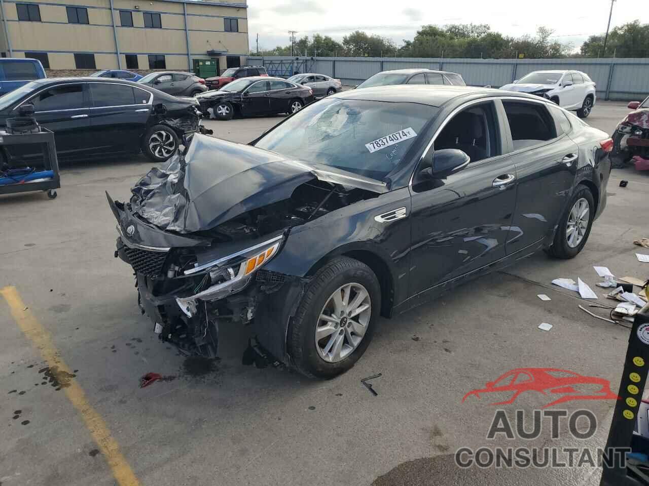 KIA OPTIMA 2018 - 5XXGT4L30JG186108