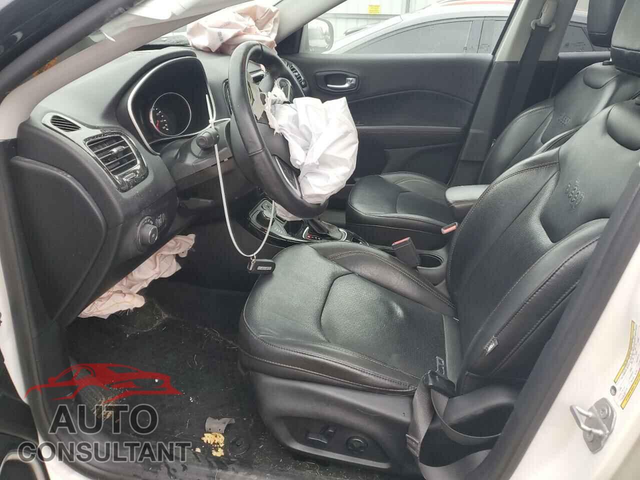 JEEP COMPASS 2018 - 3C4NJDCB7JT264022