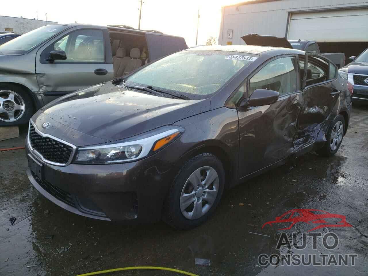 KIA FORTE 2018 - 3KPFL4A78JE201898