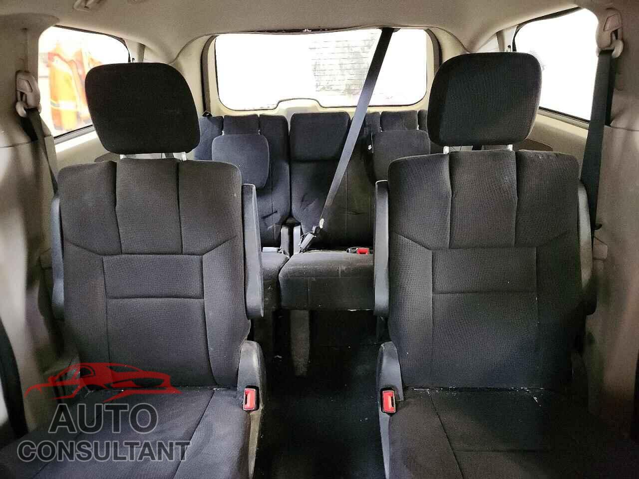 DODGE CARAVAN 2011 - 2D4RN4DG8BR756825