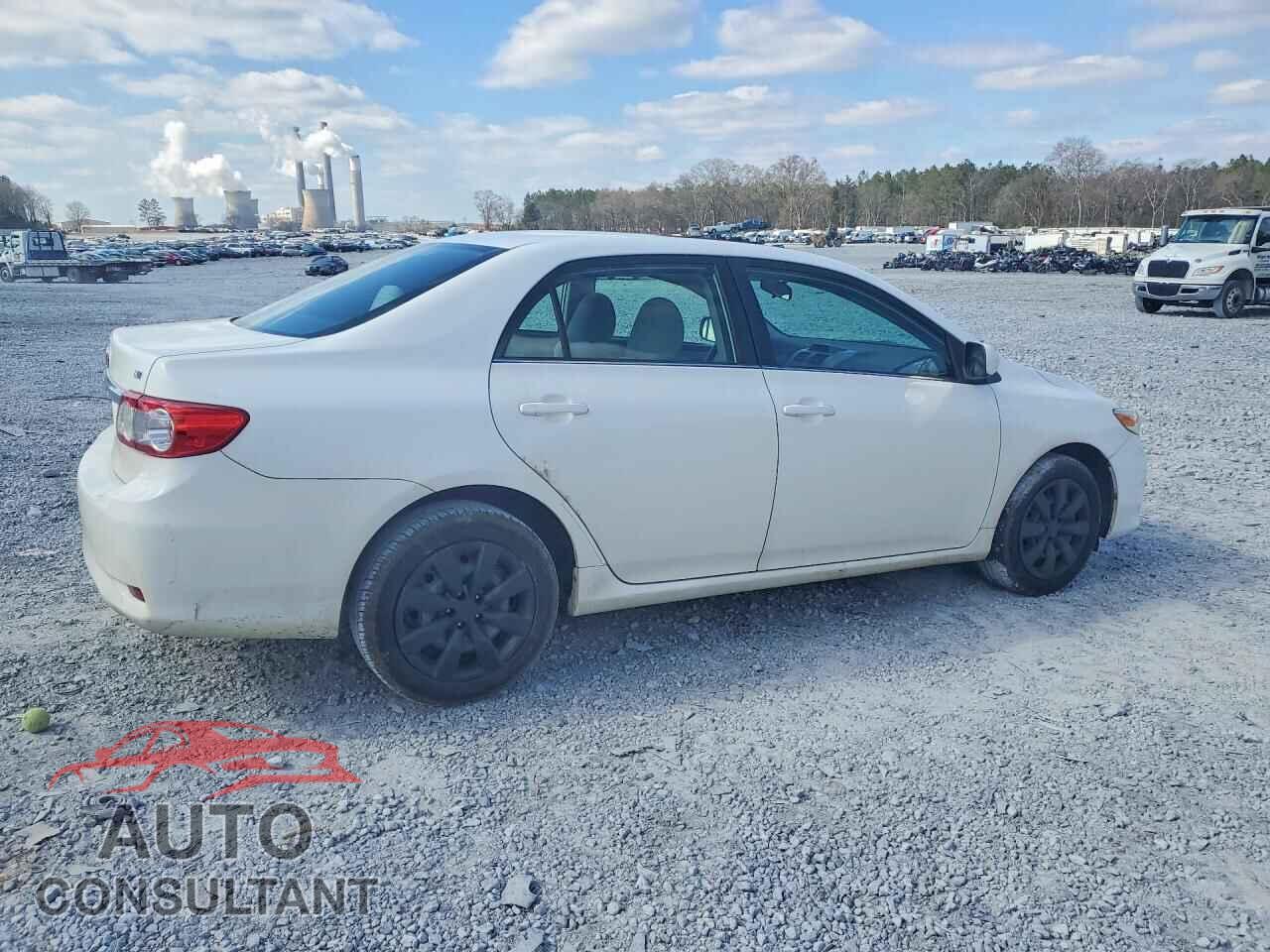 TOYOTA COROLLA 2013 - 2T1BU4EEXDC008322