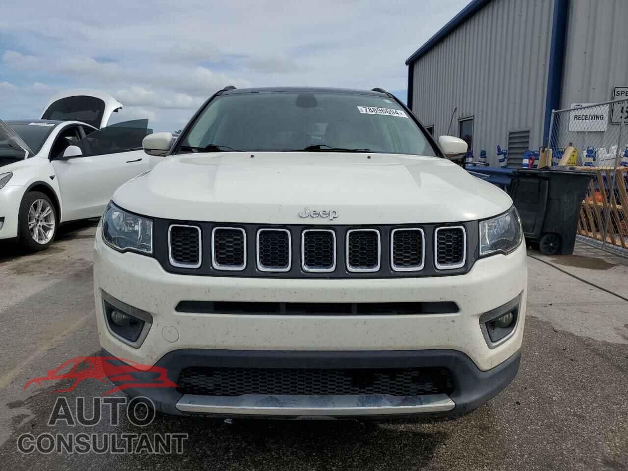 JEEP COMPASS 2018 - 3C4NJDCB2JT397397