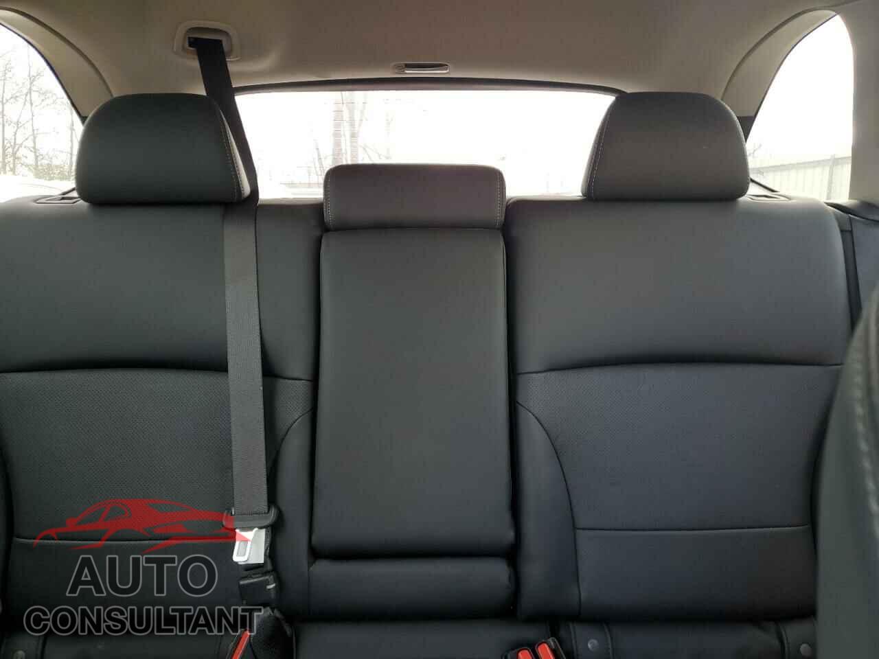 SUBARU OUTBACK 2017 - 4S4BSANC2H3269375