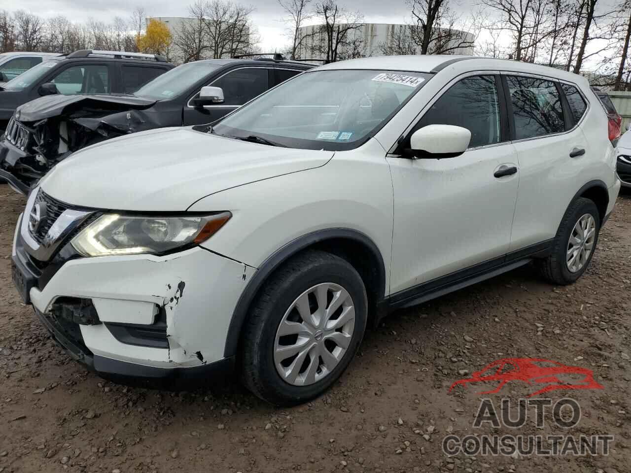 NISSAN ROGUE 2017 - KNMAT2MT4HP503982