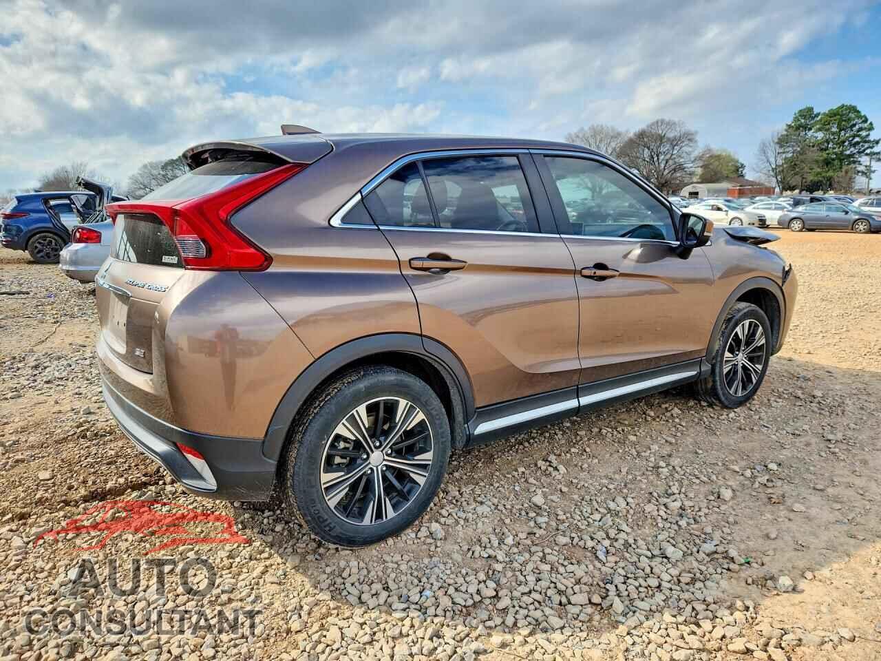 MITSUBISHI ECLIPSE CROSS 2018 - JA4AT5AA7JZ040728