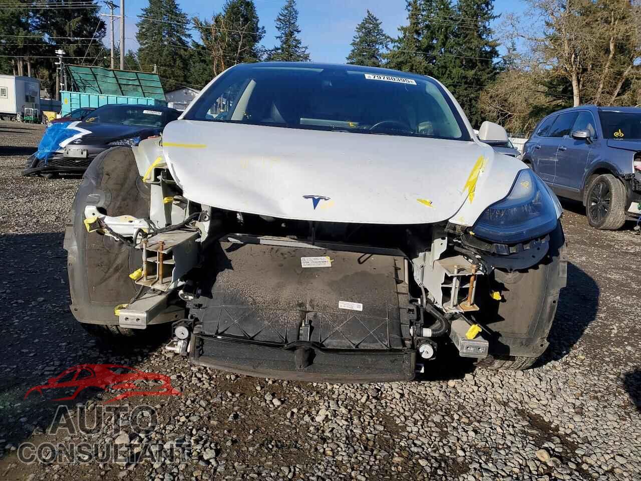 TESLA MODEL 3 2018 - 5YJ3E1EA4JF164991