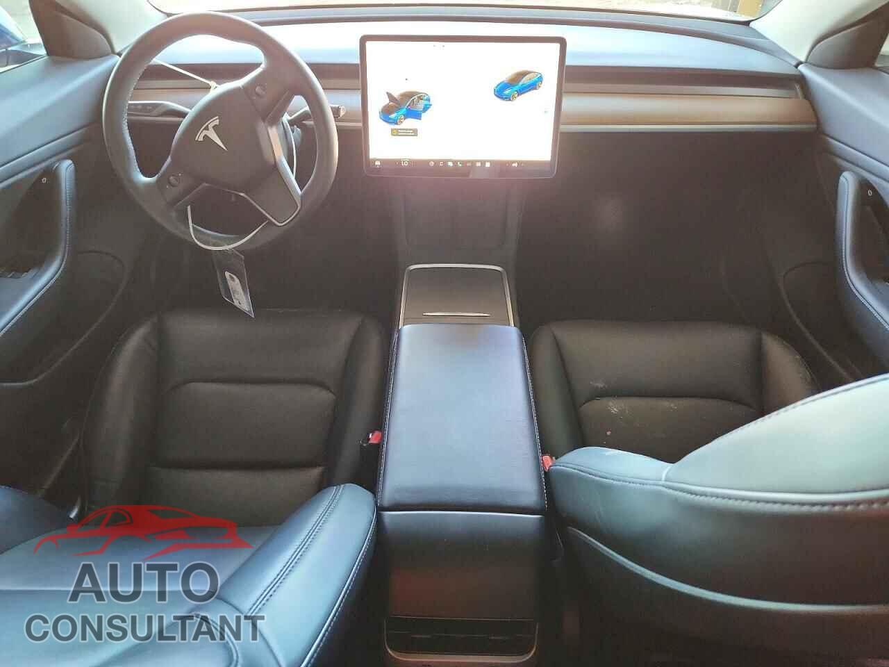 TESLA MODEL 3 2021 - 5YJ3E1EBXMF876841
