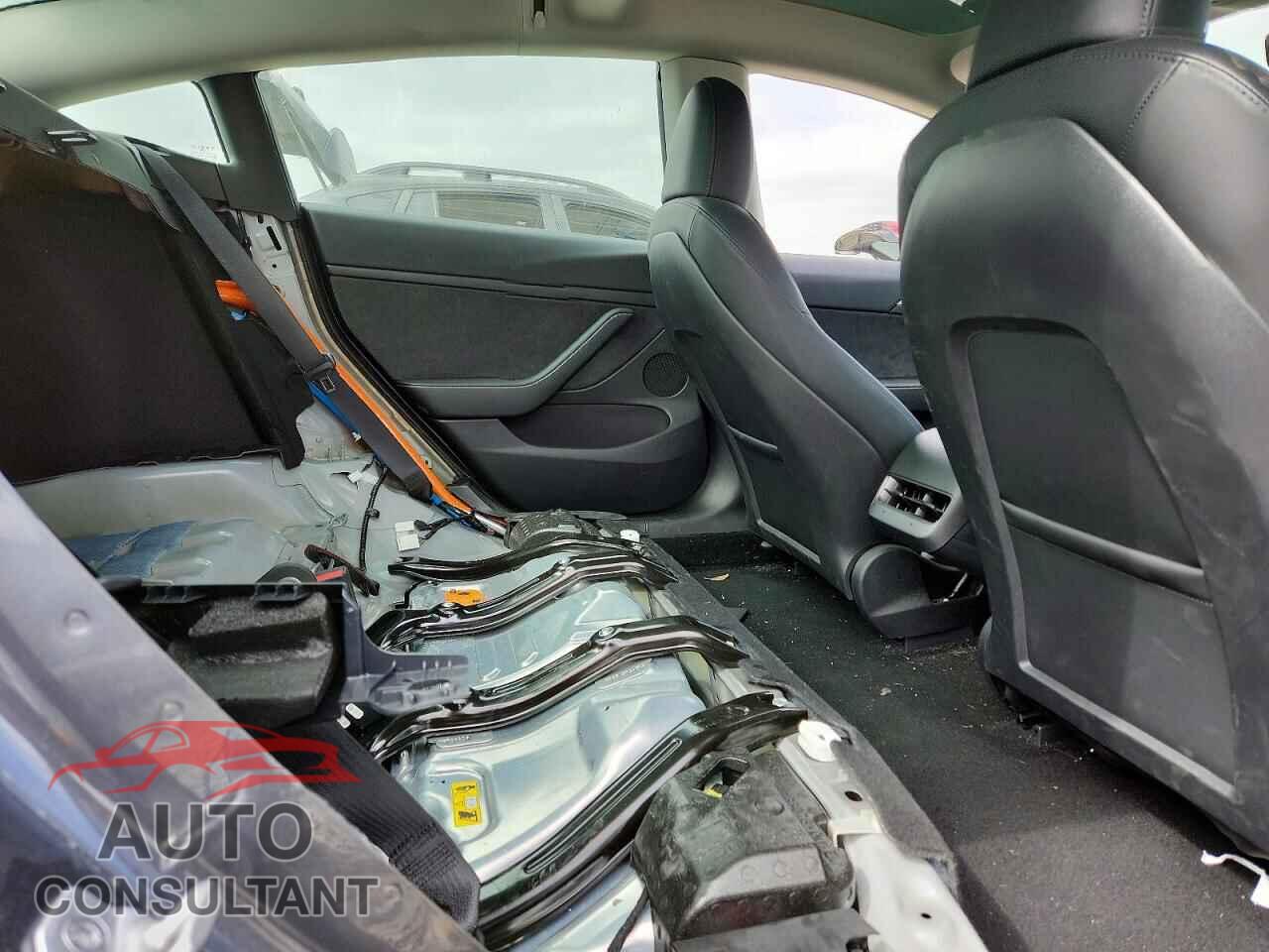 TESLA MODEL 3 2023 - 5YJ3E1EA7PF643396