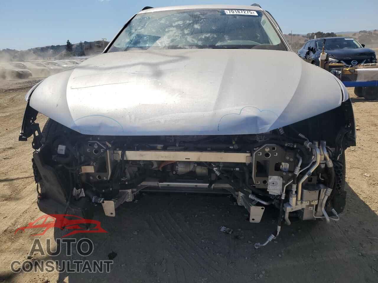 AUDI E-TRON 2023 - WA1LAAGE8PB008244