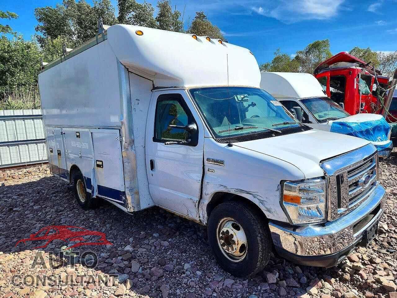 FORD ECONOLINE 2013 - 1FDWE3FL0DDB11236