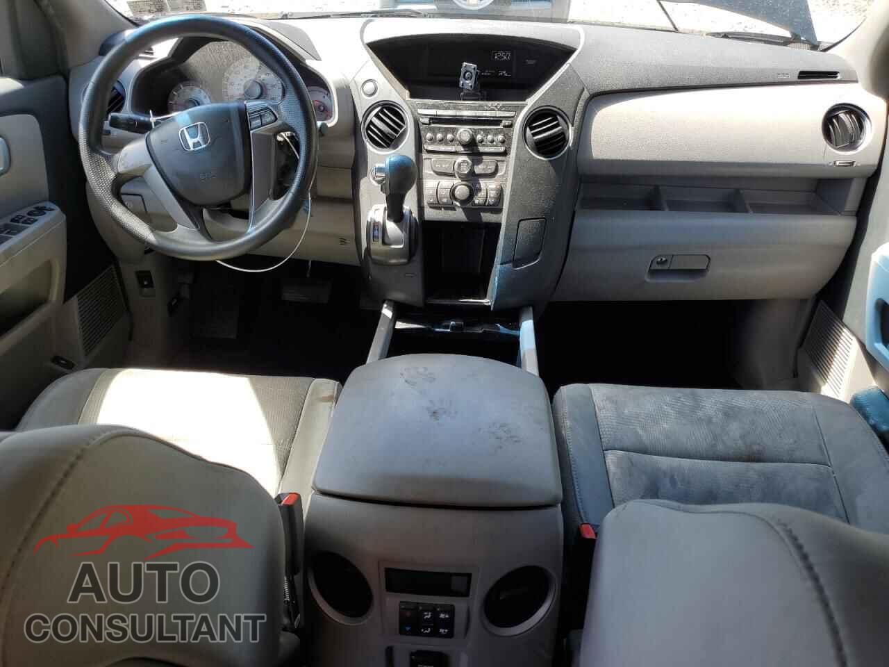 HONDA PILOT 2012 - 5FNYF4H21CB073589