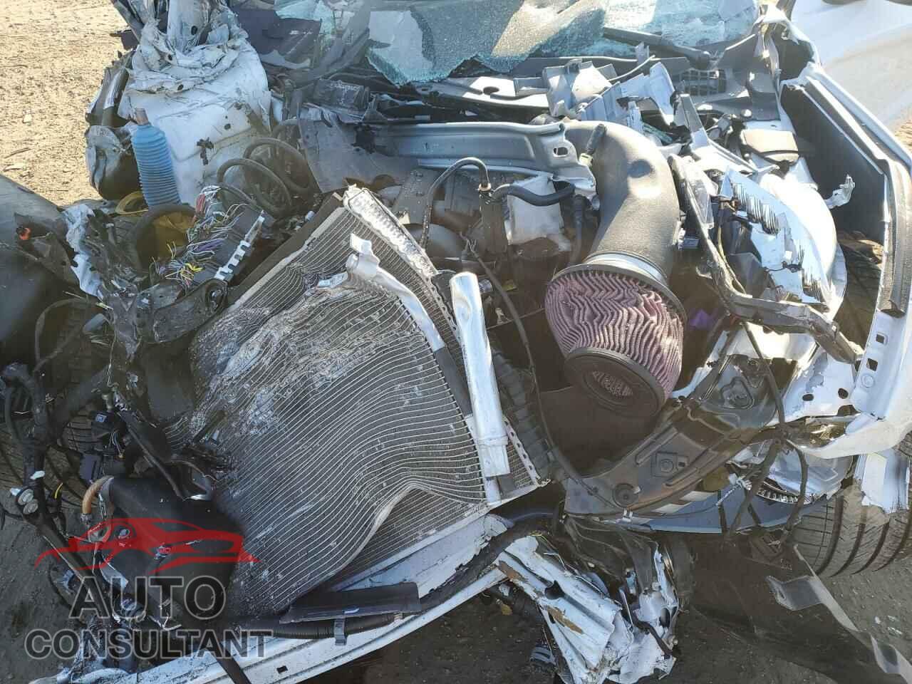 FORD MUSTANG 2018 - 1FA6P8CF5J5102909