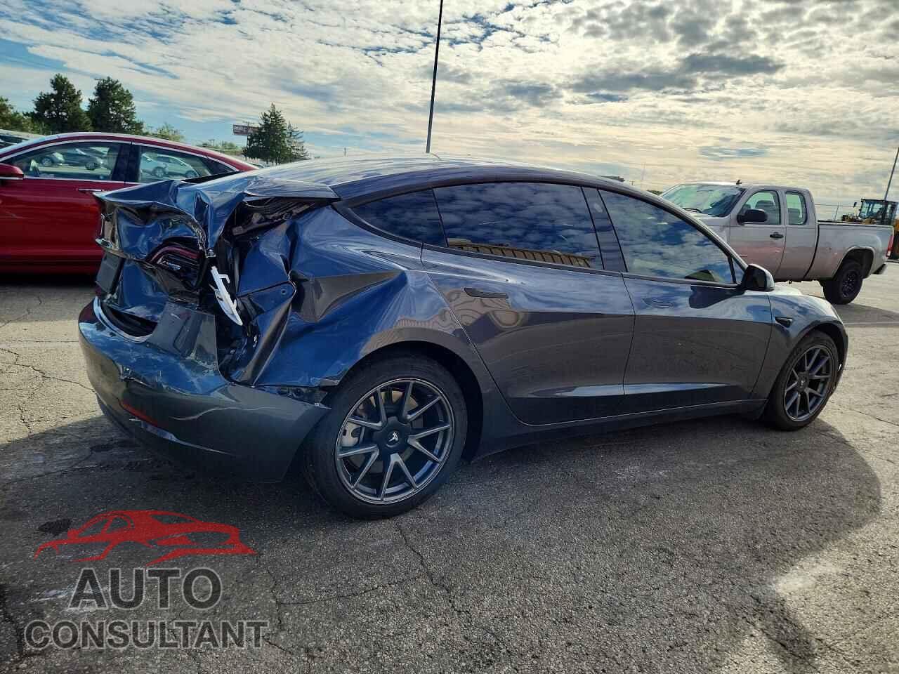 TESLA MODEL 3 2023 - 5YJ3E1EA4PF417610