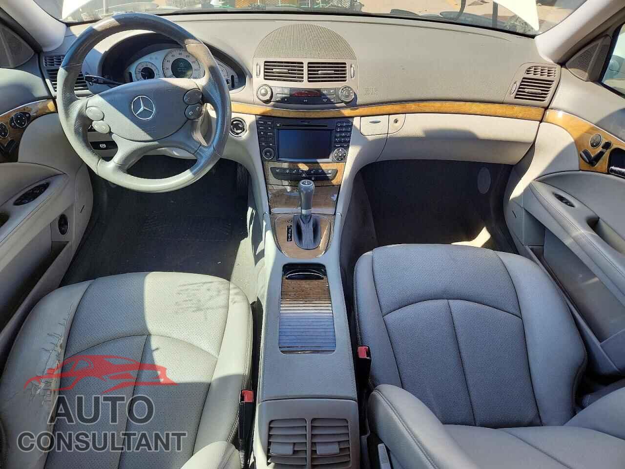 MERCEDES-BENZ E-CLASS 2009 - WDBUF87X89B399161