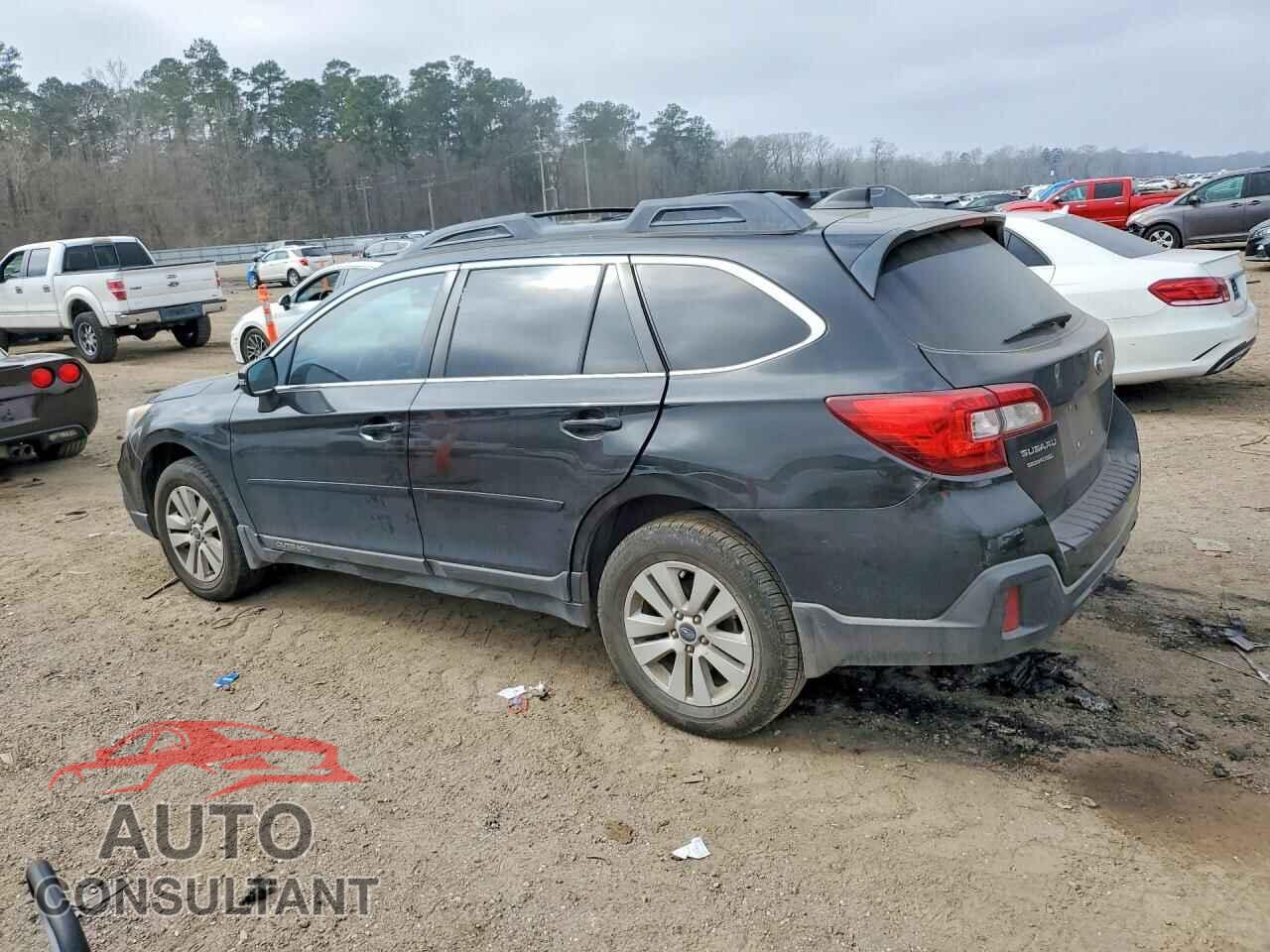 SUBARU OUTBACK 2018 - 4S4BSAHC8J3292600