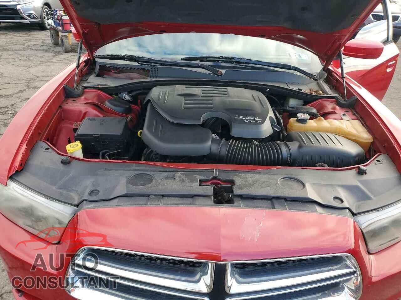 DODGE CHARGER 2011 - 2B3CL3CG2BH512485