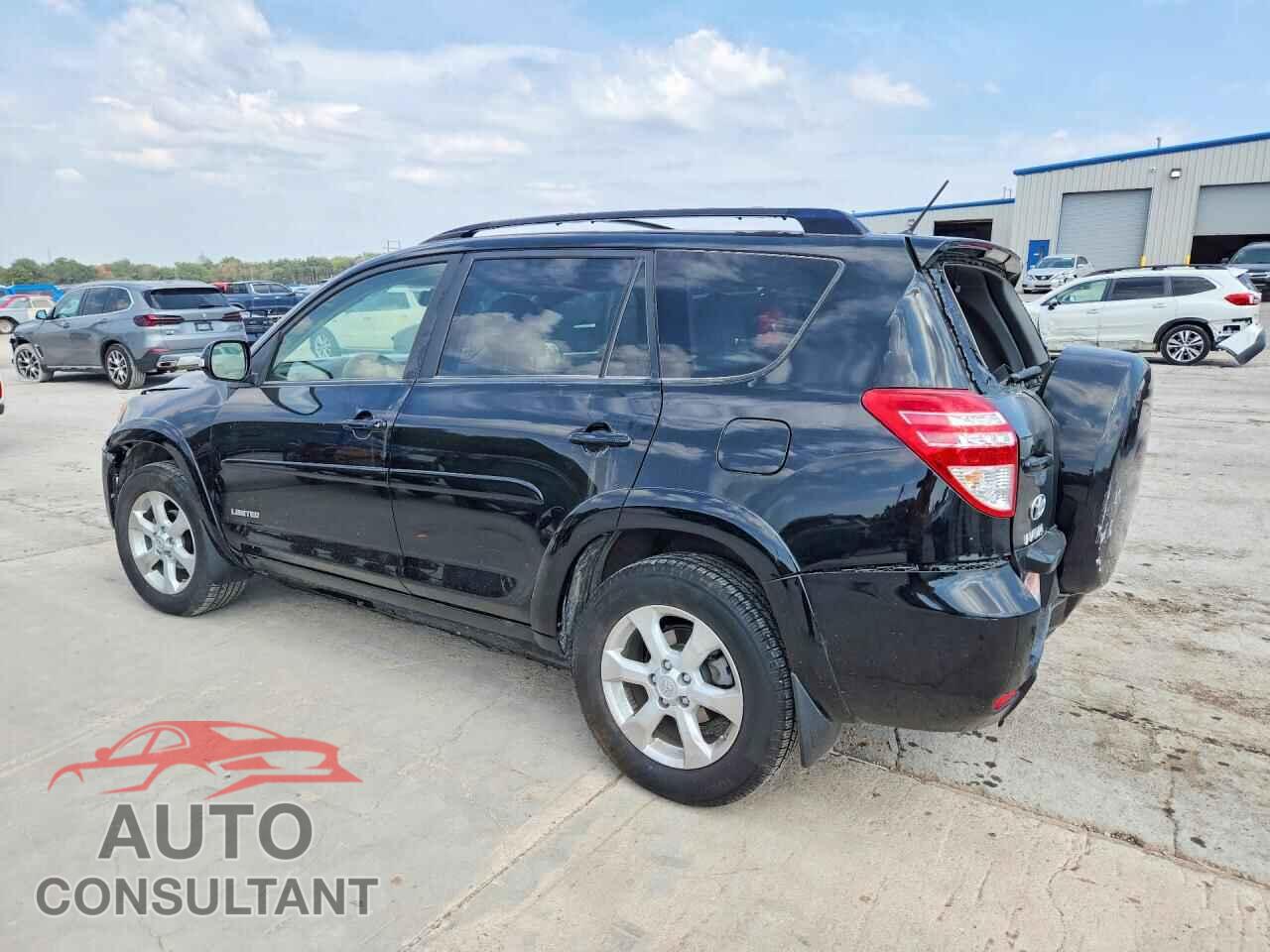 TOYOTA RAV4 2012 - JTMDF4DV6C5051619