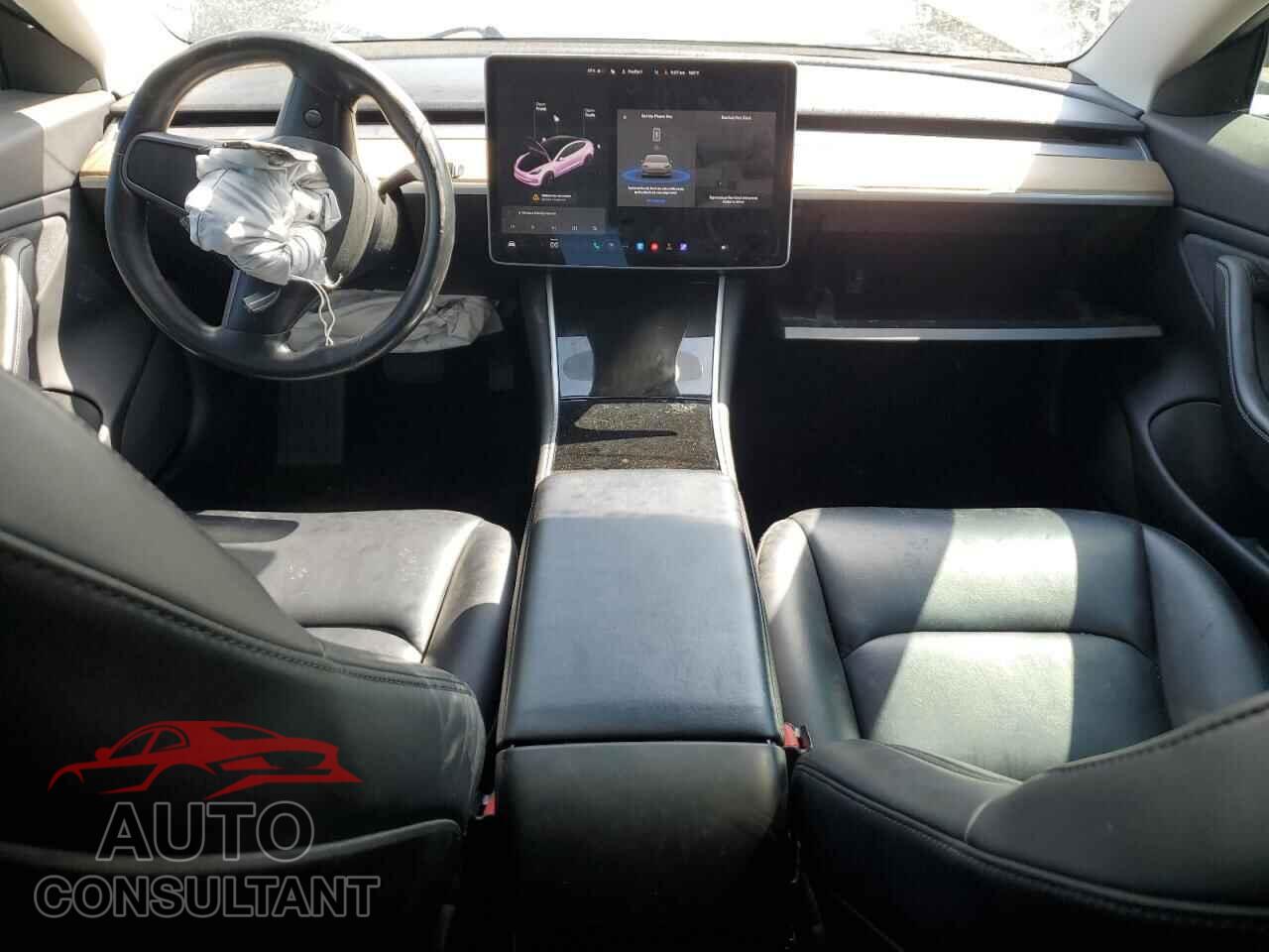 TESLA MODEL 3 2018 - 5YJ3E1EA9JF045205