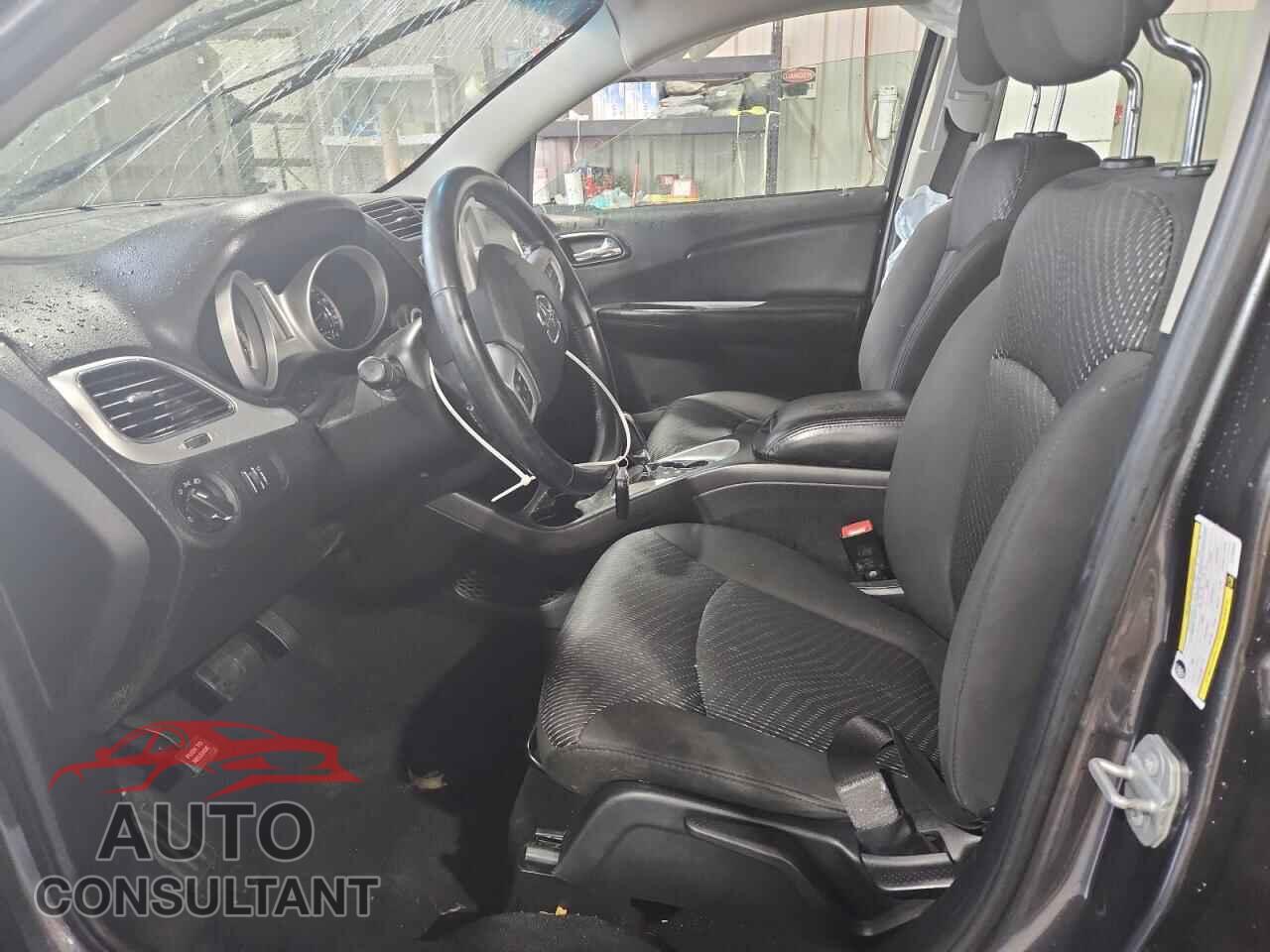 DODGE JOURNEY 2015 - 3C4PDCAB1FT739202