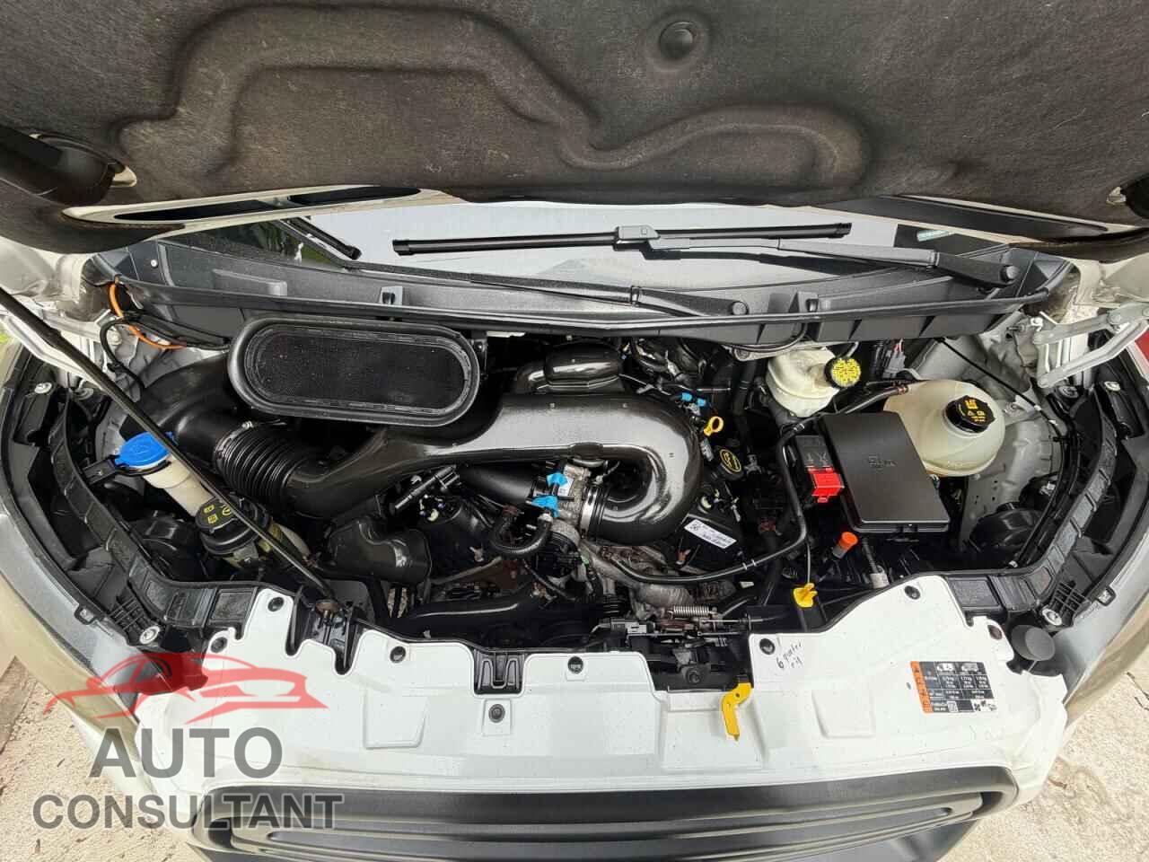 FORD TRANSIT 2018 - 1FTYR1YM2JKA85919