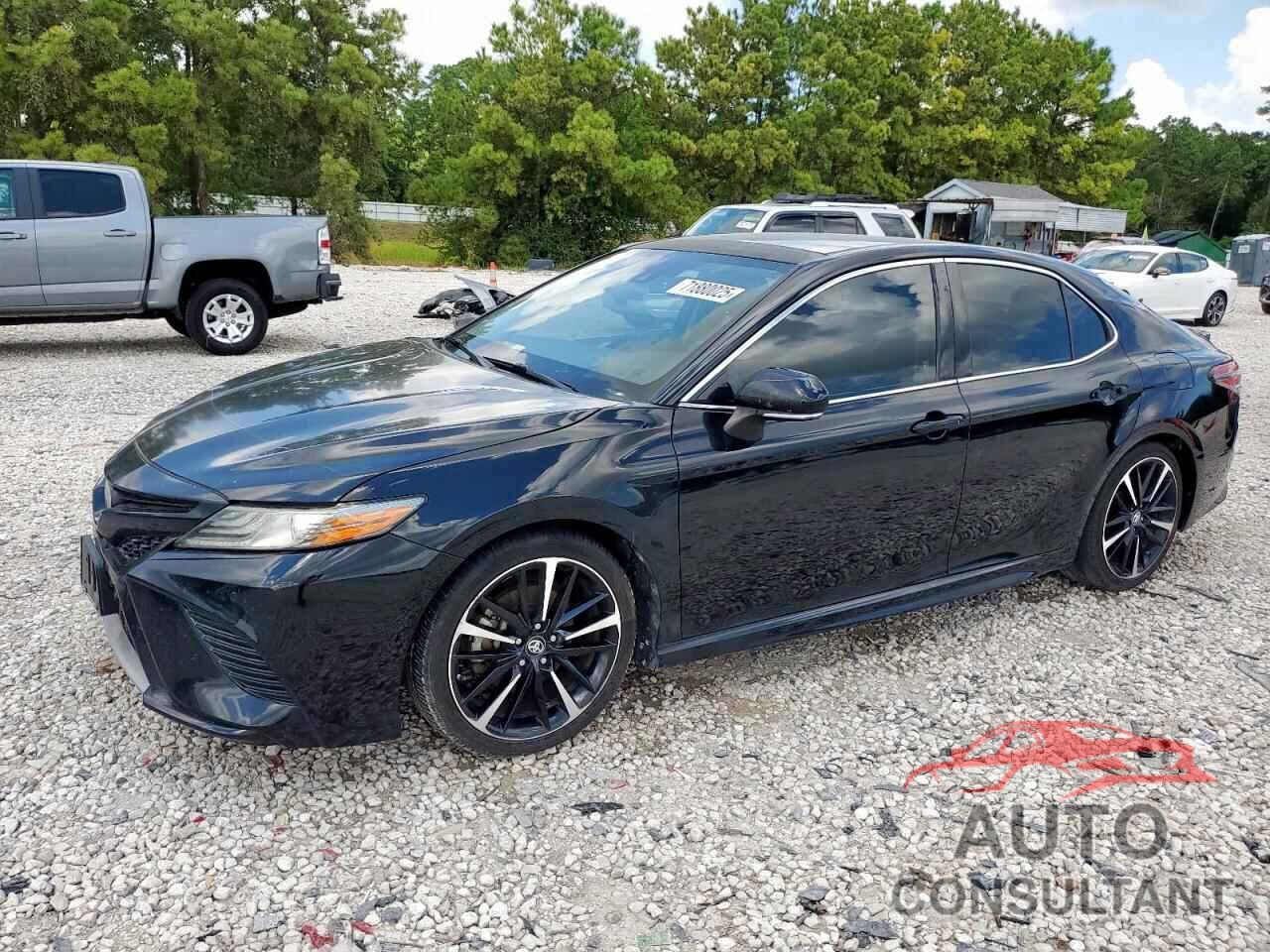 TOYOTA CAMRY 2018 - 4T1B61HKXJU521381
