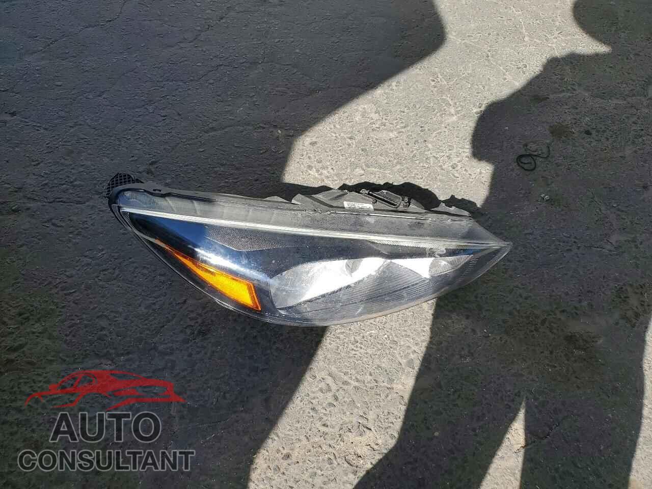 FORD FOCUS 2018 - 1FADP3FE0JL331510