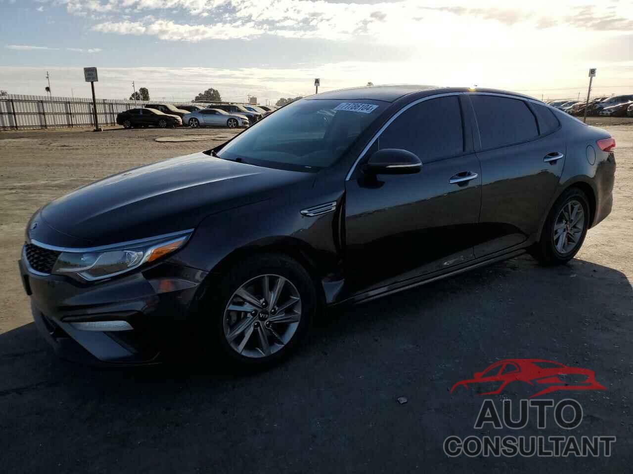 KIA OPTIMA 2019 - 5XXGT4L36KG325885