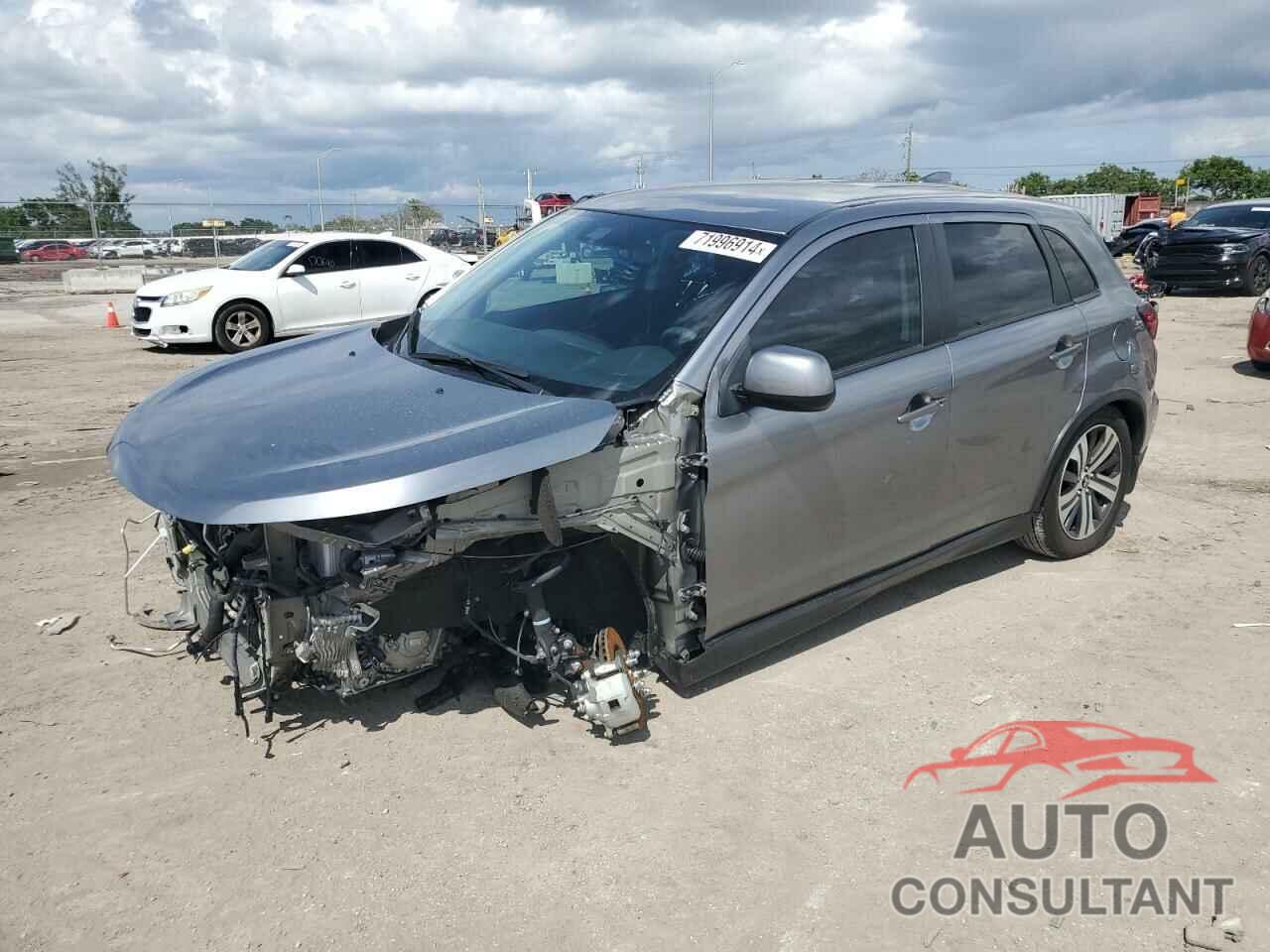 MITSUBISHI OUTLANDER 2023 - JA4ARUAU4PU006836