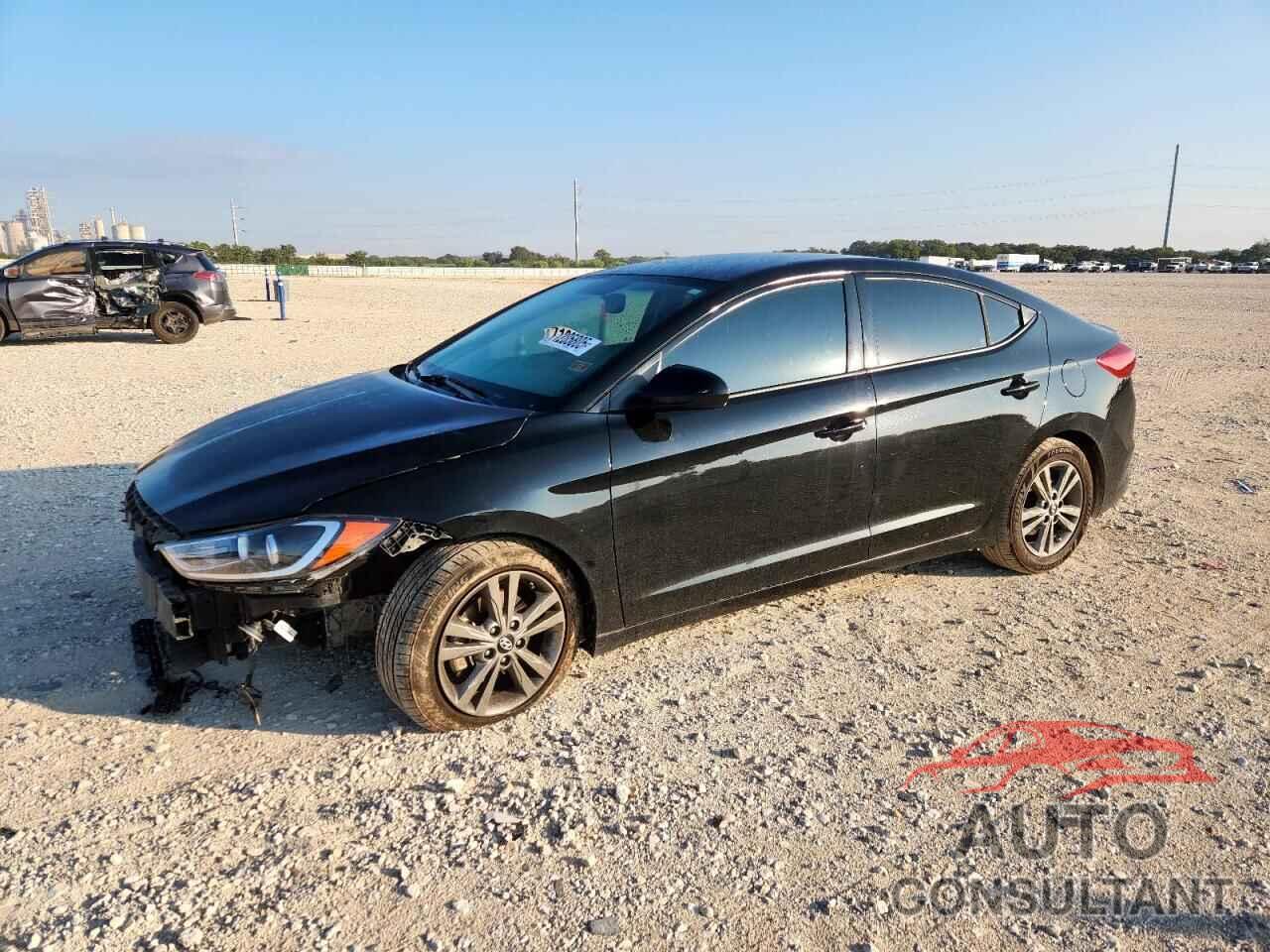HYUNDAI ELANTRA 2018 - 5NPD84LF1JH260767