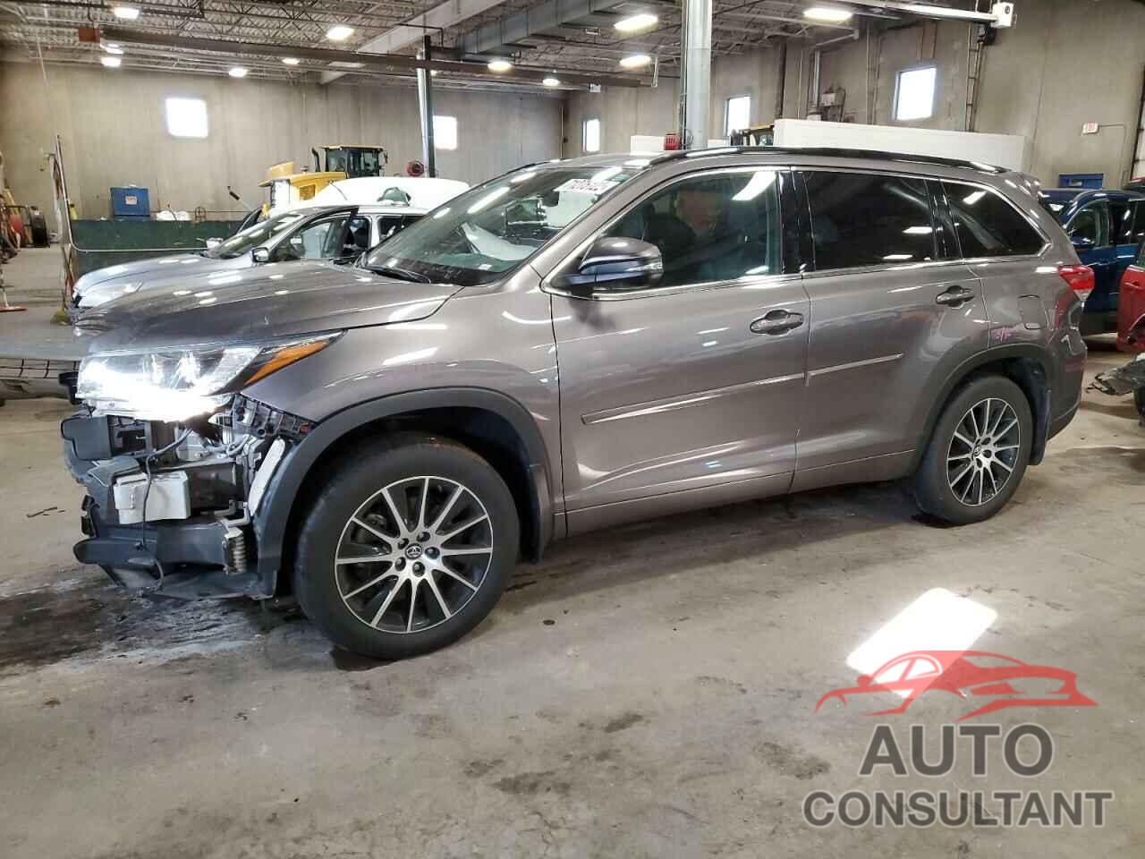 TOYOTA HIGHLANDER 2018 - 5TDJZRFH7JS897781