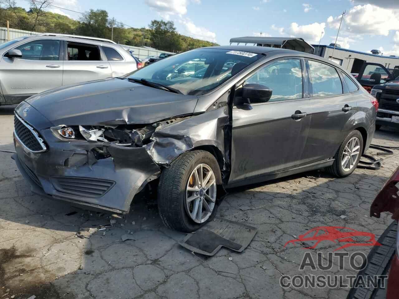 FORD FOCUS 2018 - 1FADP3F22JL326296