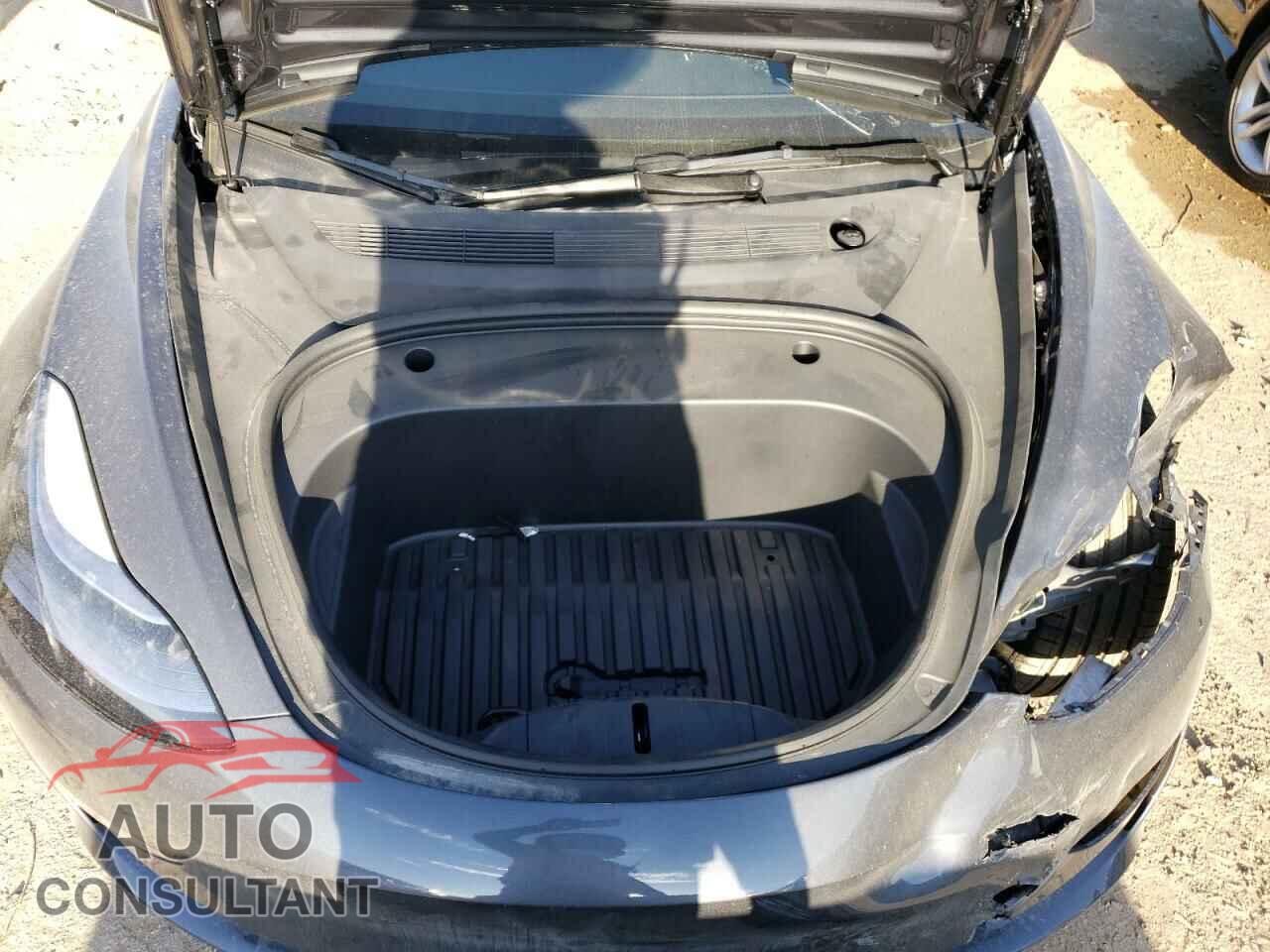 TESLA MODEL 3 2023 - 5YJ3E1EA5PF640433