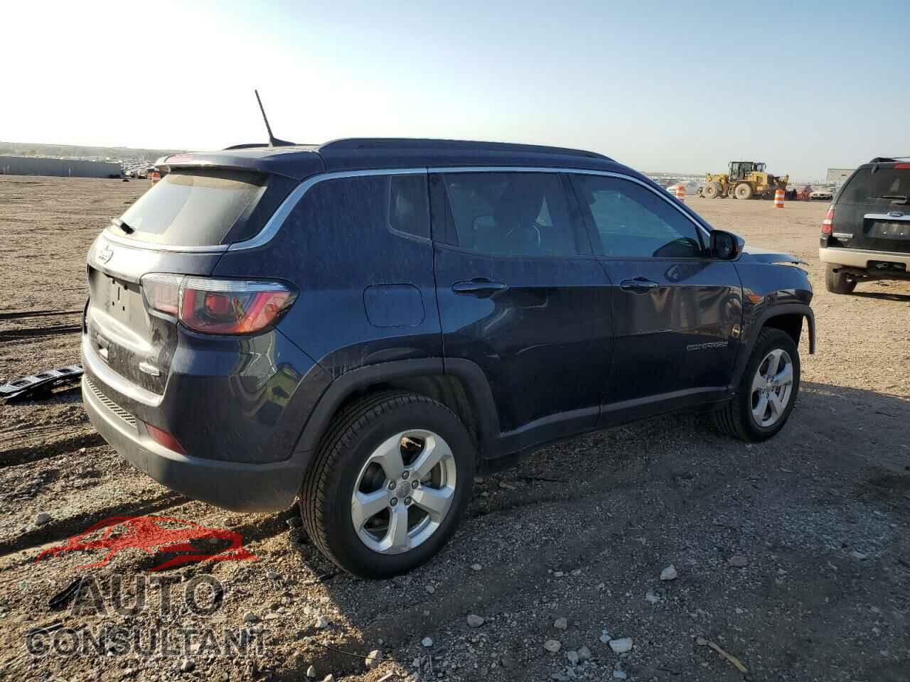 JEEP COMPASS 2018 - 3C4NJDBB2JT199985