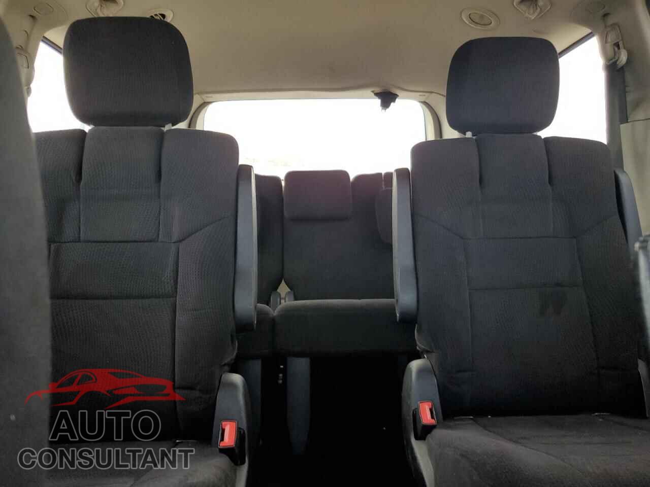 DODGE CARAVAN 2011 - 2D4RN3DG6BR750435