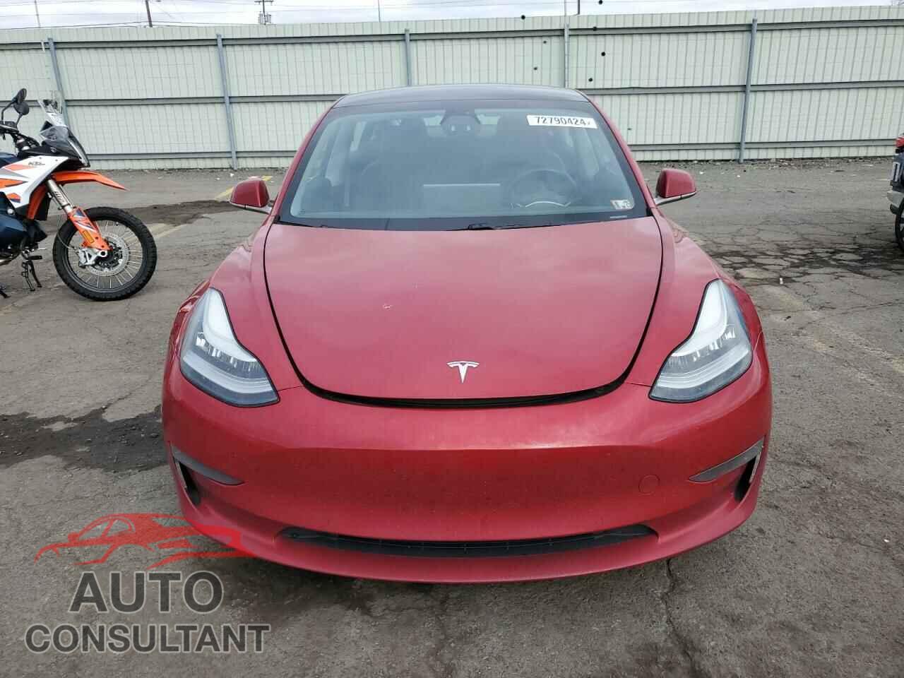 TESLA MODEL 3 2018 - 5YJ3E1EB3JF094389