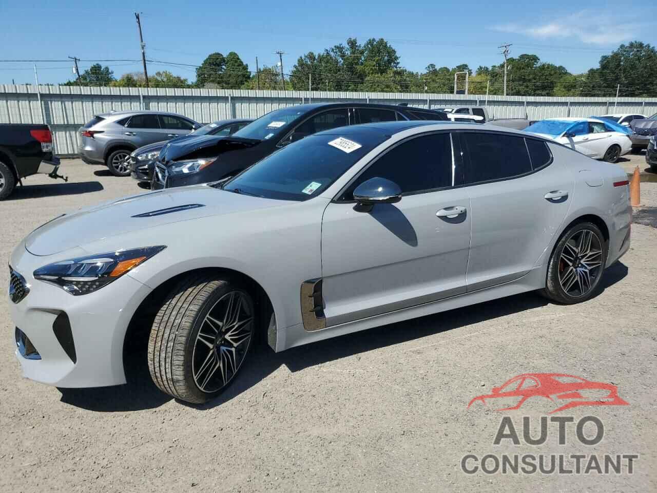 KIA STINGER 2022 - KNAE45LC9N6104176