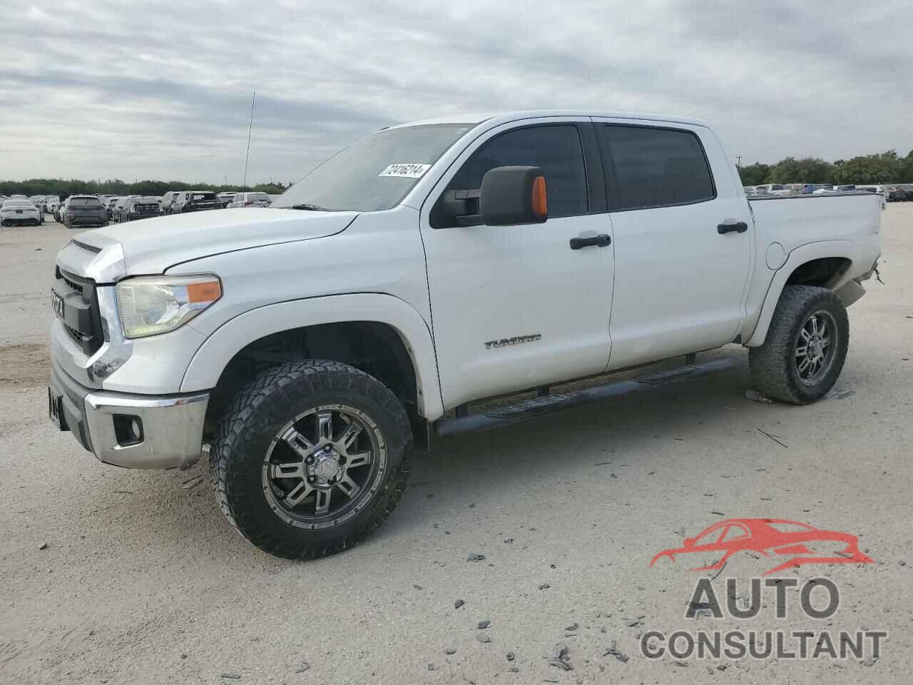 TOYOTA TUNDRA 2015 - 5TFEM5F14FX086419