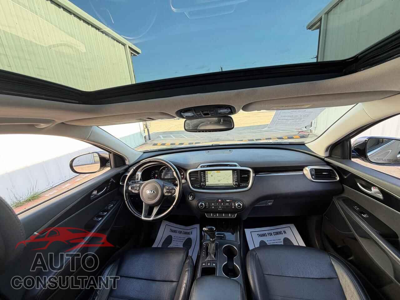 KIA SORENTO 2016 - 5XYPKDA56GG008246