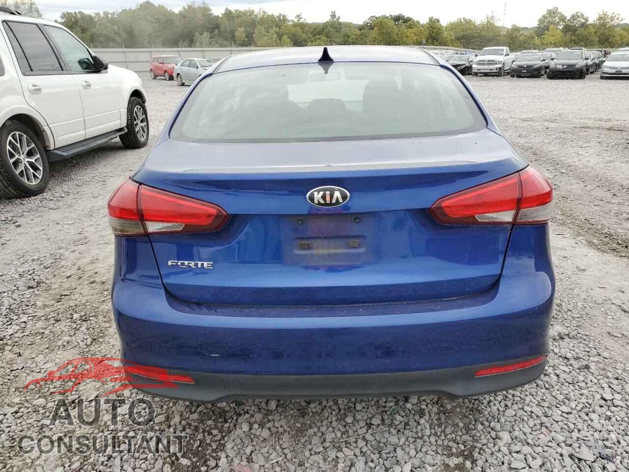 KIA FORTE 2017 - 3KPFK4A79HE016823