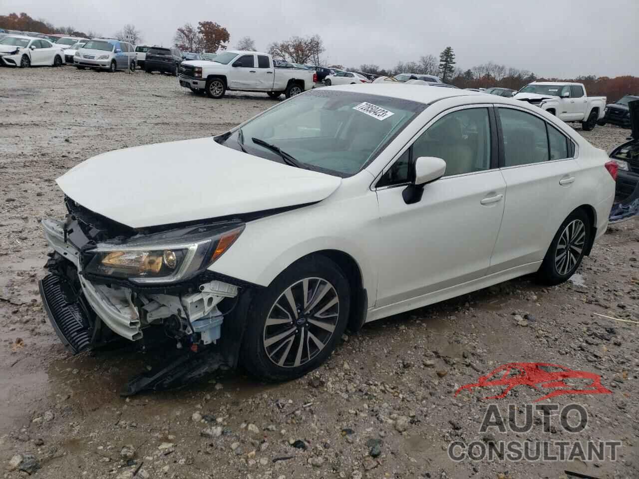 SUBARU LEGACY 2019 - 4S3BNAF64K3032186