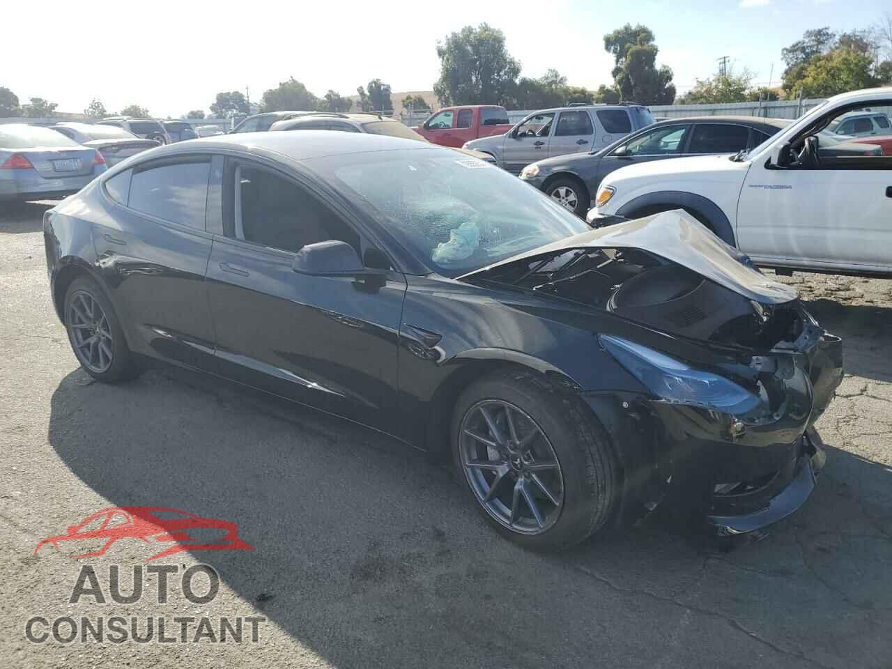 TESLA MODEL 3 2023 - 5YJ3E1EA5PF493949